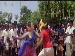 Nadaya Mathu -  Kanni Paruvathile 720p HD.mp4