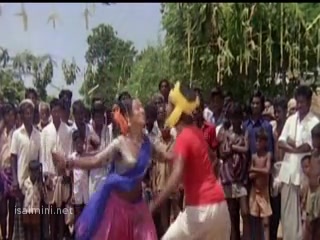 Nadaya Mathu -  Kanni Paruvathile.mp4