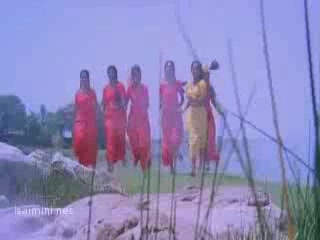 Chinnanchiru Poove - Aatha Un Kovilile.3gp