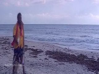 Ayya Veedu Therandhuthan - Kadhalukku Mariyadhai.mp4