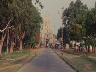 Oruvan Oruvan Mudhalali - Muthu 1080p HD.mp4