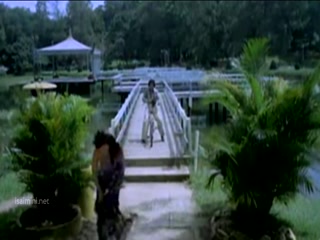 Bharathi Kannama - Ninaithale Inikkum 720p HD.mp4