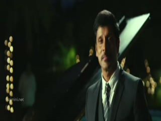 Oru Paadhi Kadhavu - Thandavam 720p HD.mp4